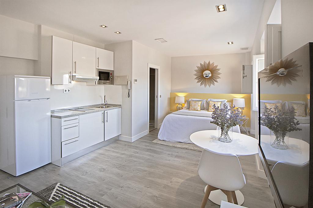 Iloftmalaga Studio Apartments Экстерьер фото